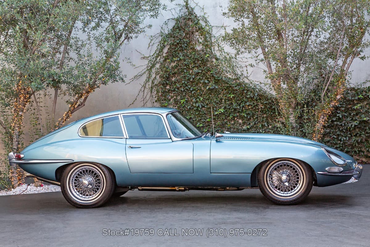 1964 Jaguar XKE Fixed Head Coupe thumbnail 4