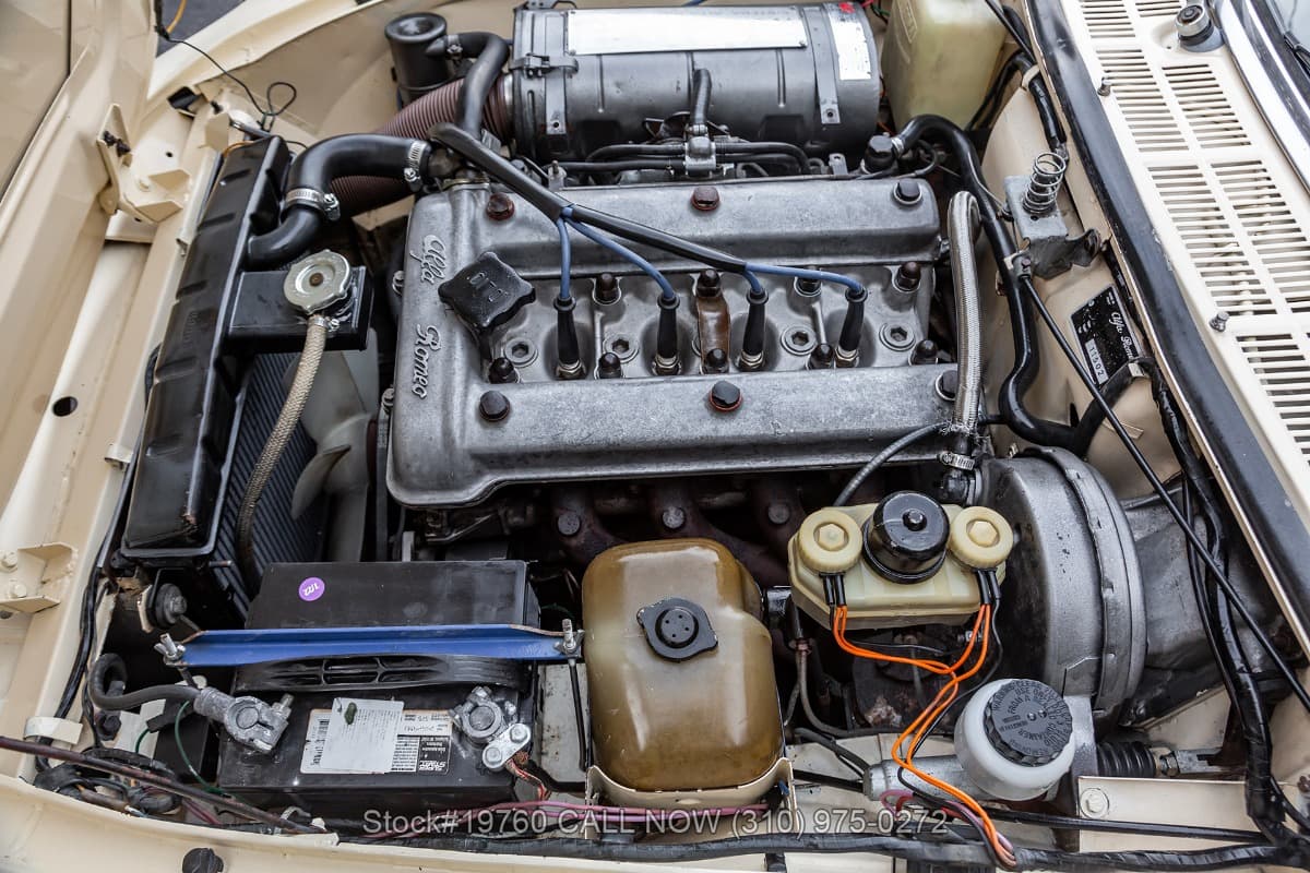 1974 Alfa Romeo Spider Veloce 2000 thumbnail 24