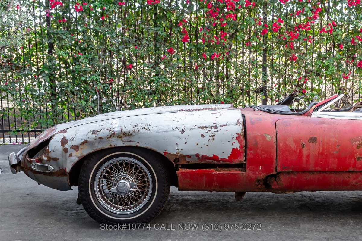 1967 Jaguar XKE Series I Roadster thumbnail 10