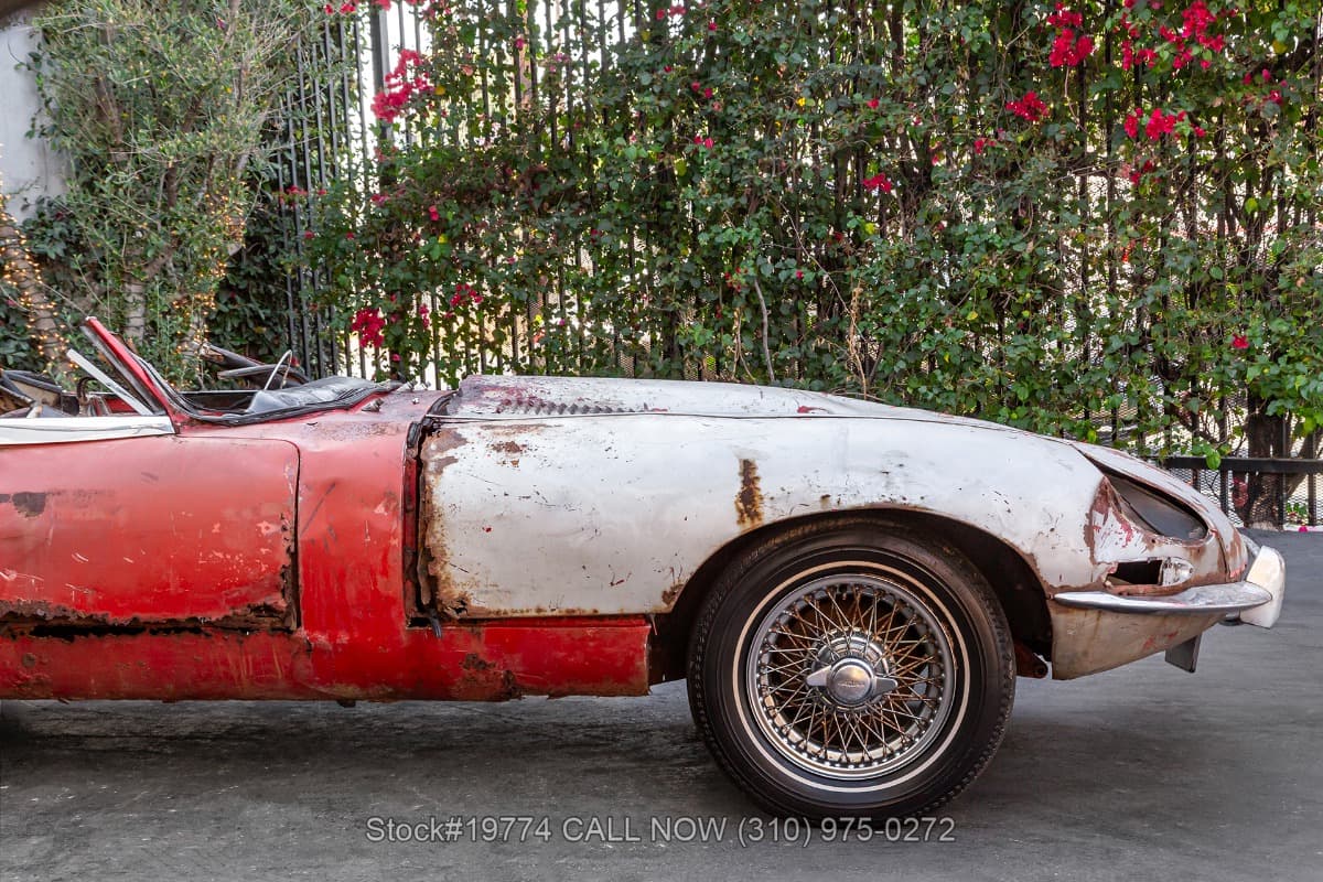 1967 Jaguar XKE Series I Roadster thumbnail 8