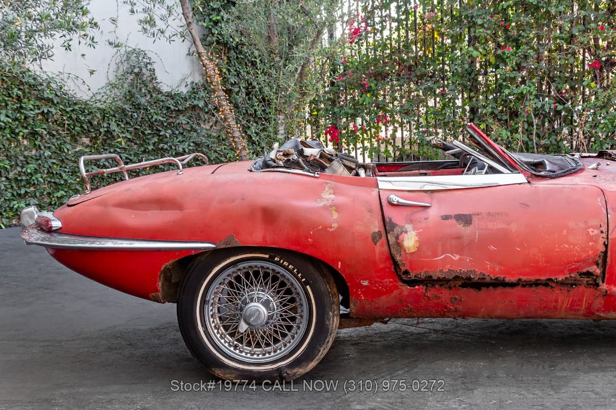 1967 Jaguar XKE Series I Roadster thumbnail 9