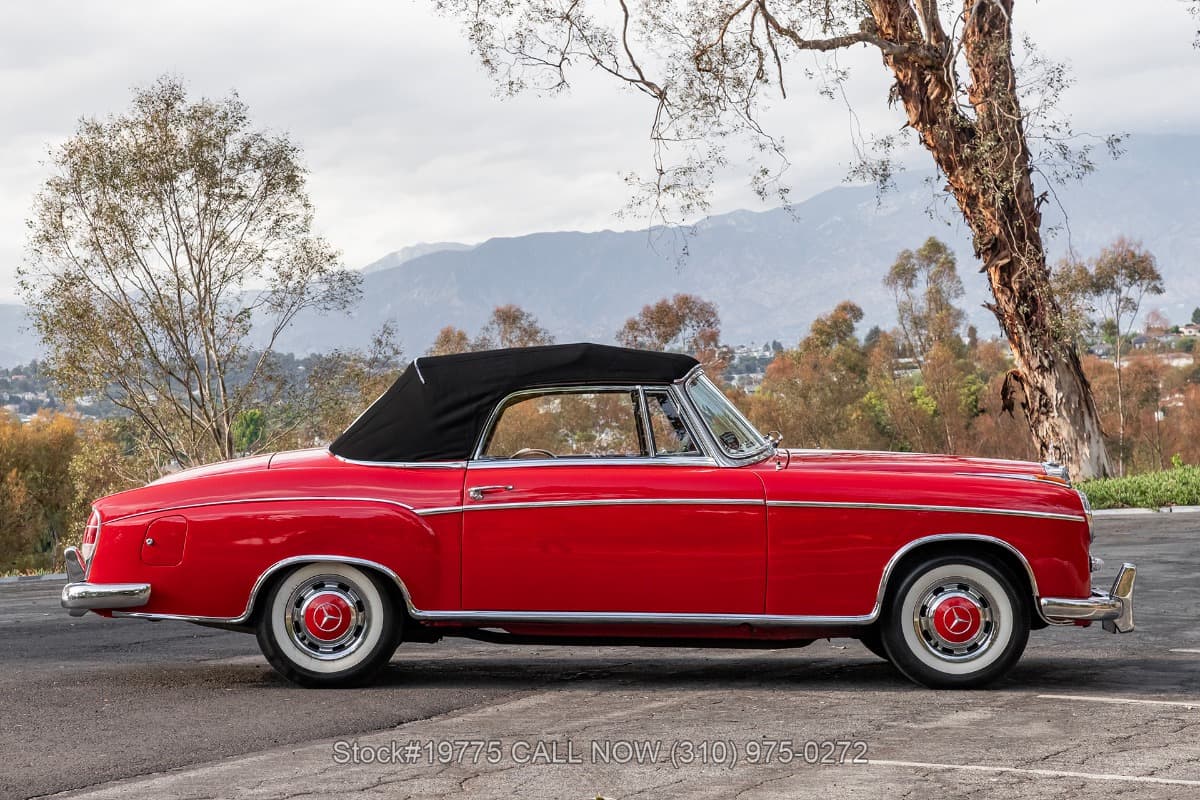 1960 Mercedes 220SE Cabriolet thumbnail 8