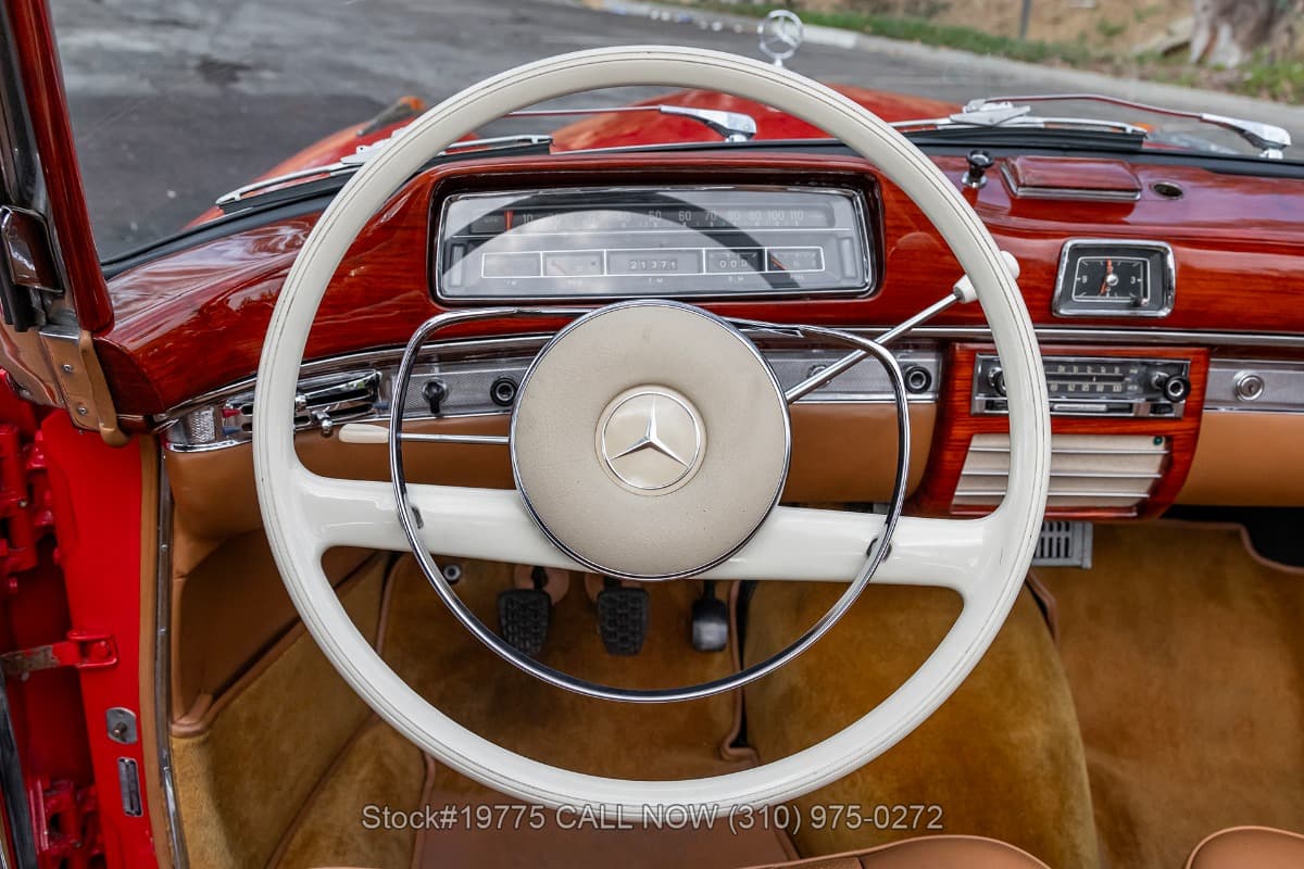 1960 Mercedes 220SE Cabriolet thumbnail 17