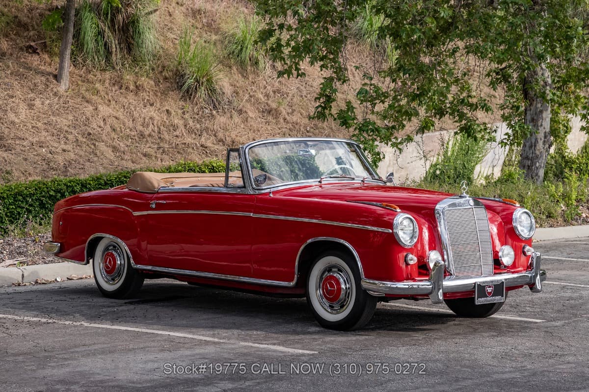 1960 Mercedes 220SE Cabriolet thumbnail 3