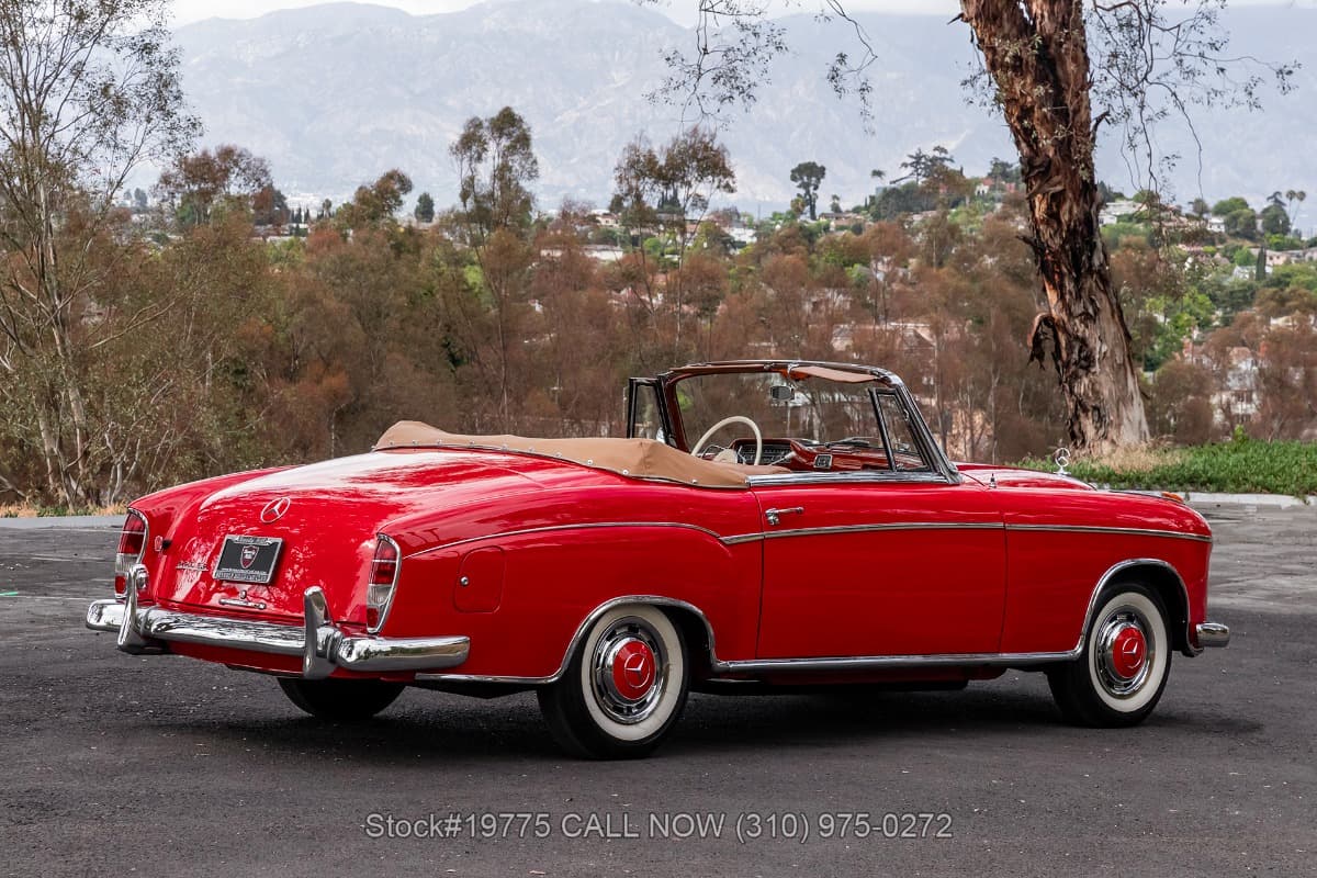 1960 Mercedes 220SE Cabriolet thumbnail 4