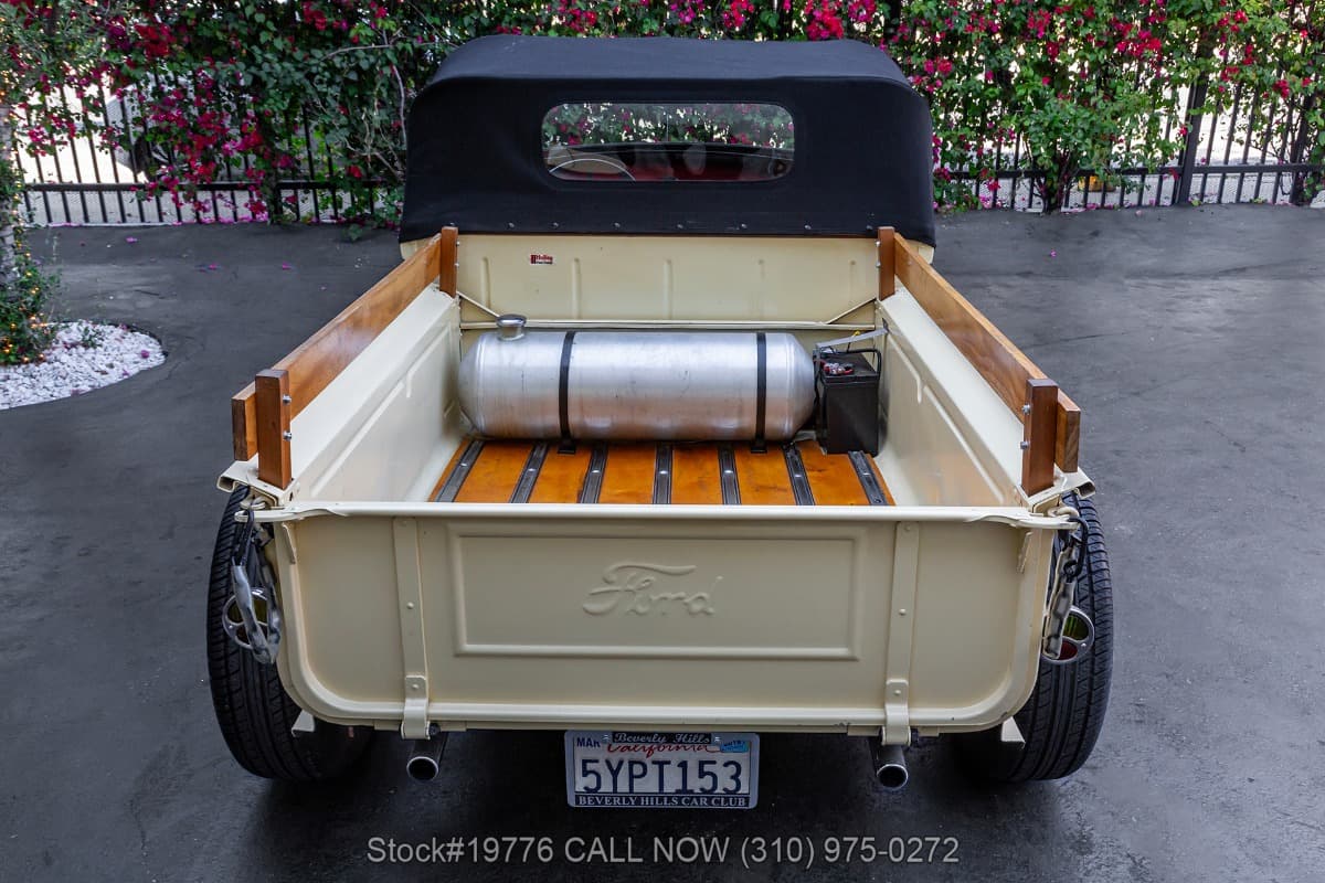 1932 Ford Model 18 Roadster Pickup thumbnail 8