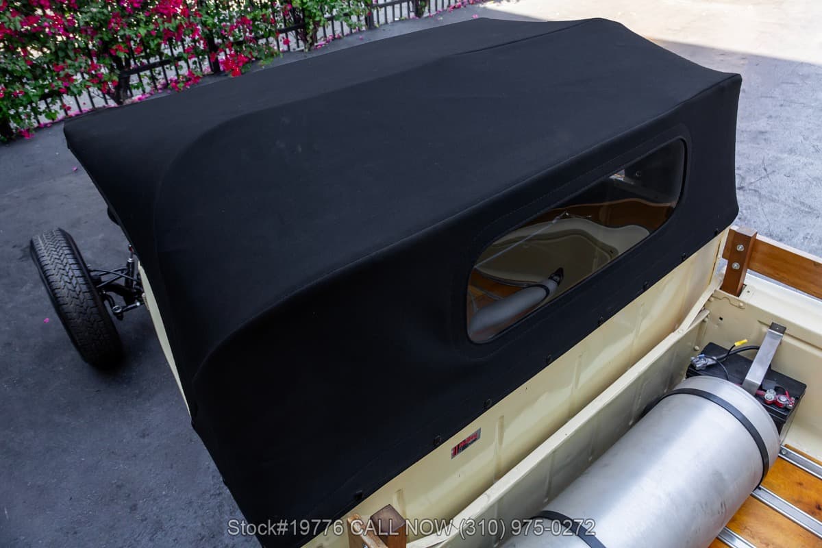 1932 Ford Model 18 Roadster Pickup thumbnail 10