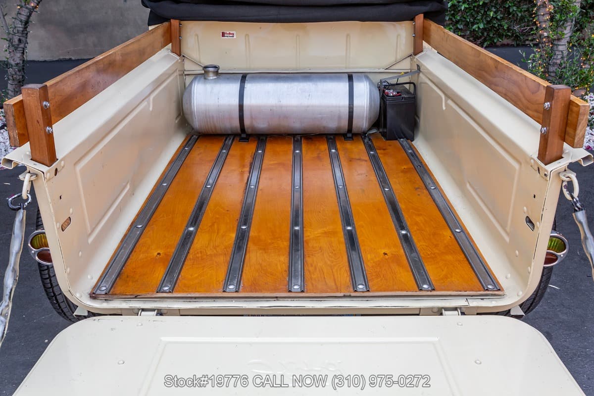 1932 Ford Model 18 Roadster Pickup thumbnail 21