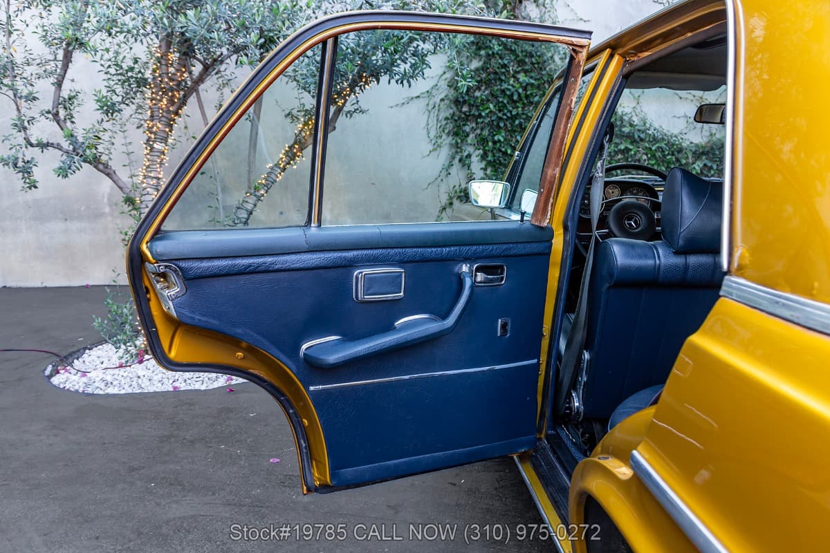 1972 Mercedes 280SE 4.5 thumbnail 15