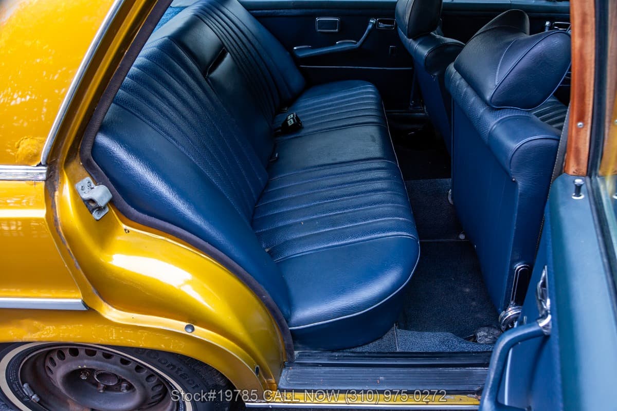 1972 Mercedes 280SE 4.5 thumbnail 16
