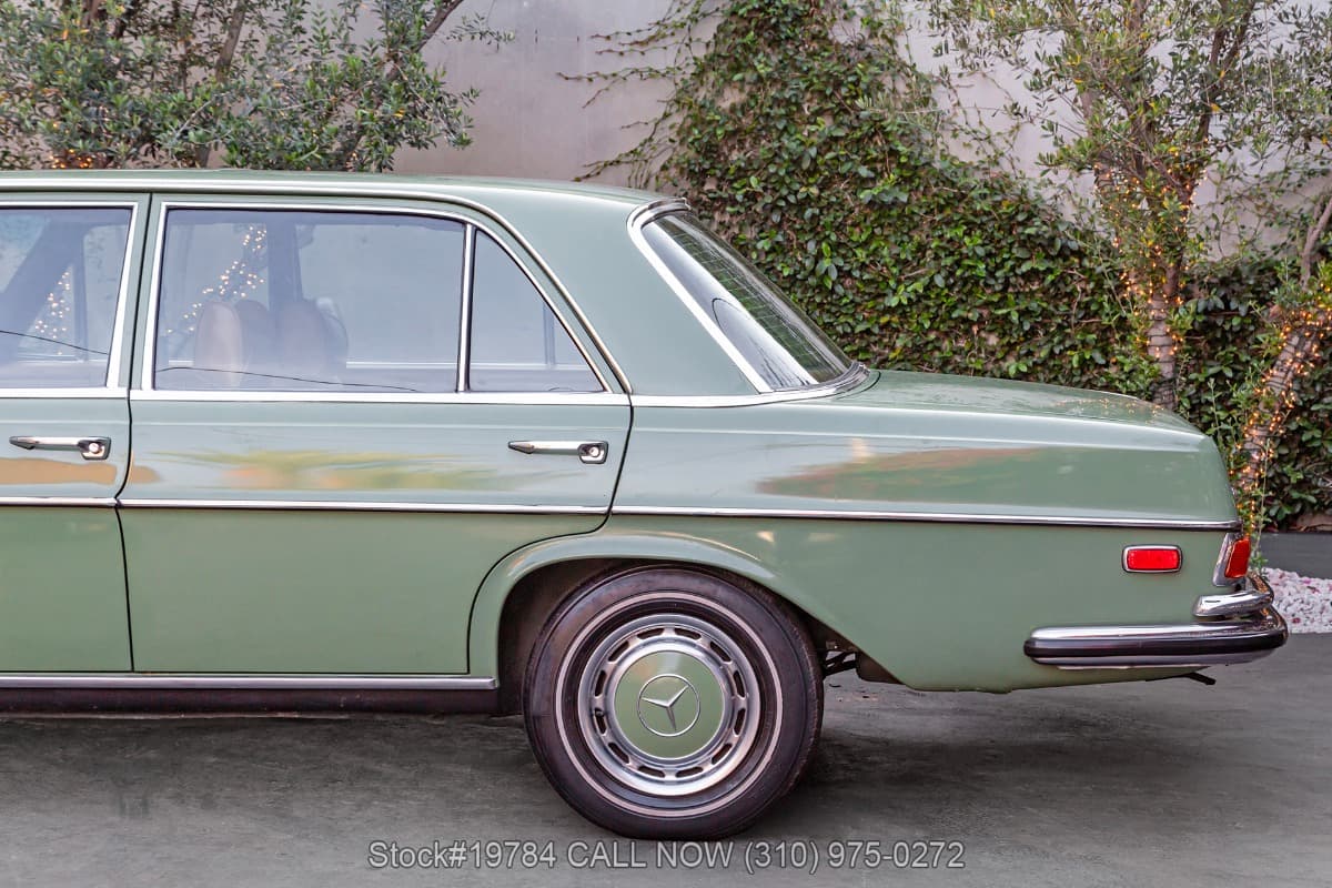 1973 Mercedes 280SEL thumbnail 10