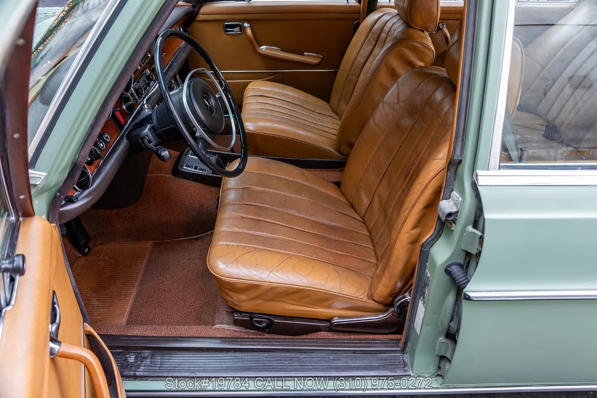 1973 Mercedes 280SEL thumbnail 12