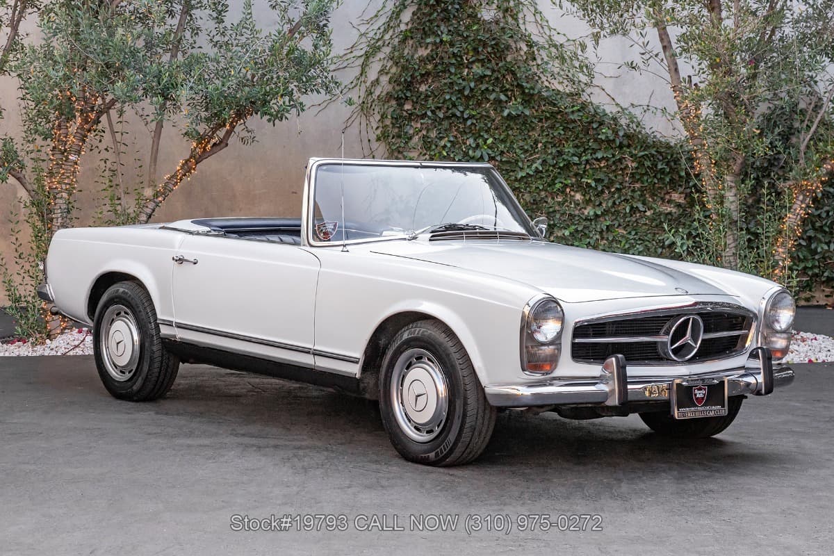 1966 Mercedes 230SL
