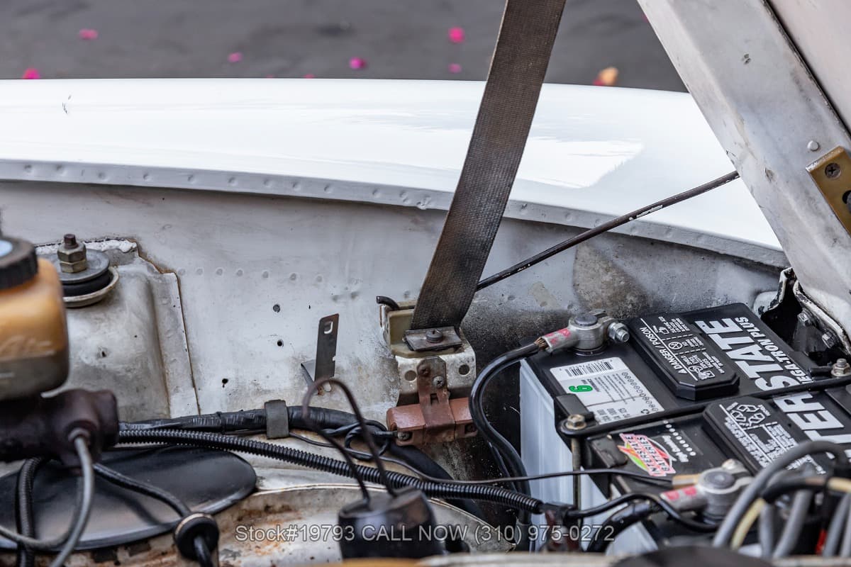 1966 Mercedes 230SL thumbnail 25