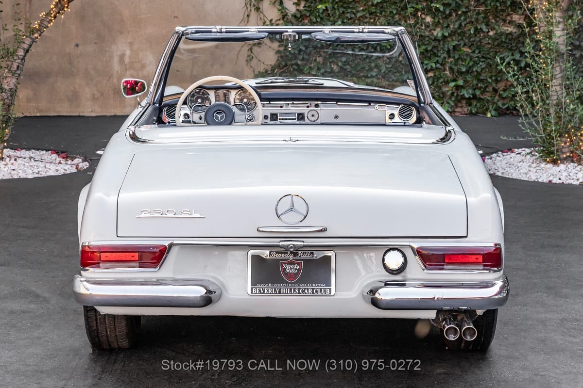1966 Mercedes 230SL thumbnail 4