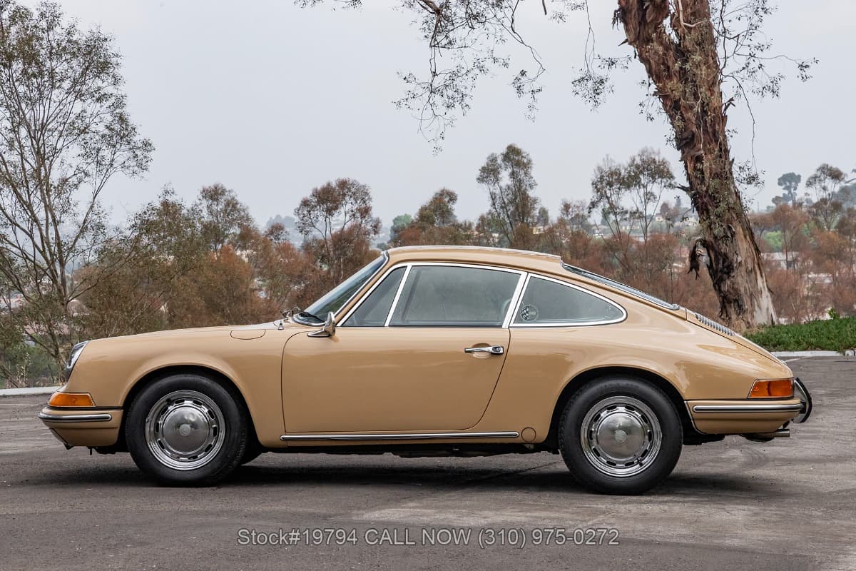 1969 Porsche 912 5-Speed Long-Wheelbase (LWB) thumbnail 10