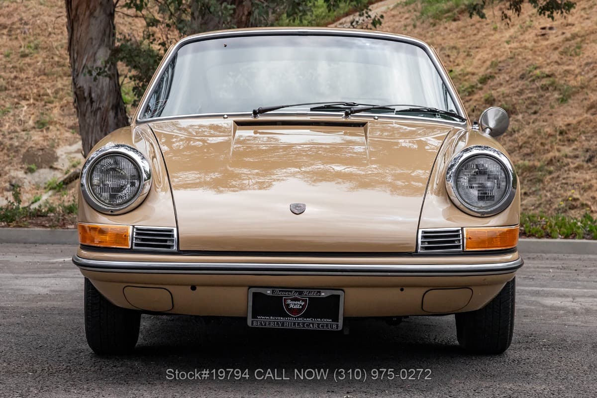 1969 Porsche 912 5-Speed Long-Wheelbase (LWB) thumbnail 3