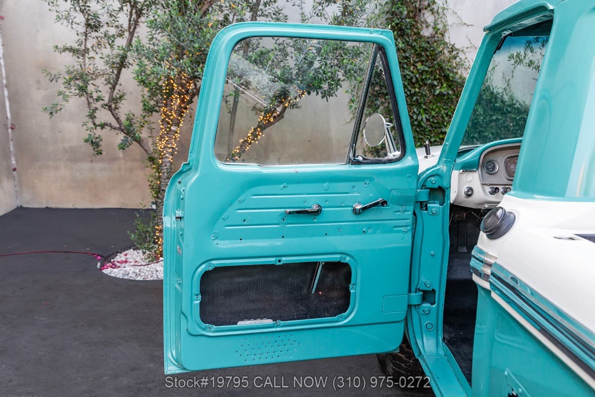 1966 Ford F250 Custom Cab thumbnail 12
