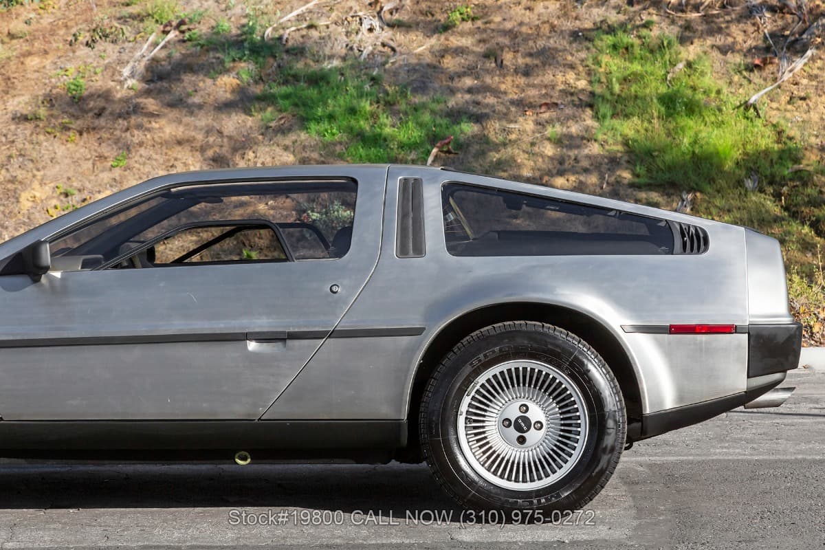 1983 DeLorean DMC-12 5-Speed thumbnail 13