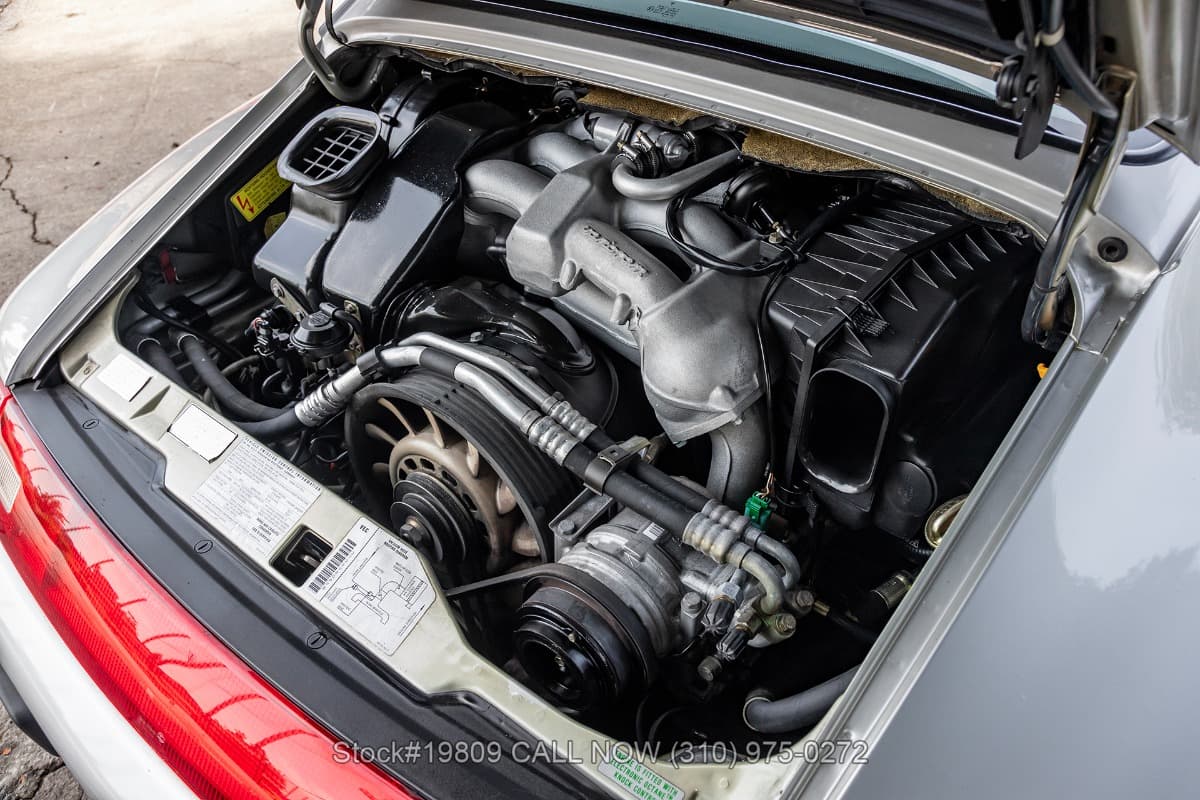 1997 Porsche 993 Carrera Coupe thumbnail 23