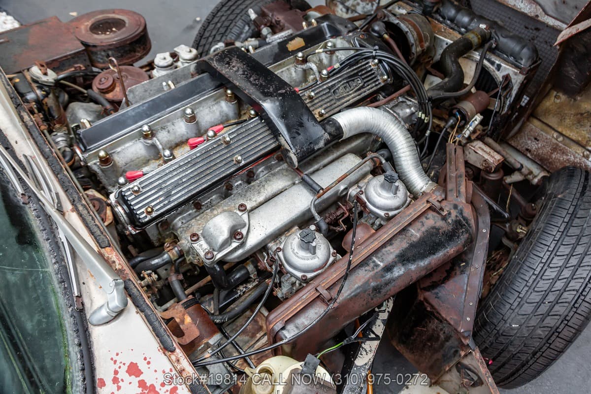 1970 Jaguar XKE 2+2 thumbnail 25