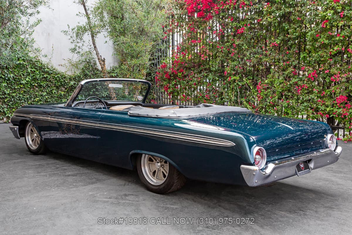 1962 Ford Galaxie 500 Sunliner Convertible Pro-Touring thumbnail 6