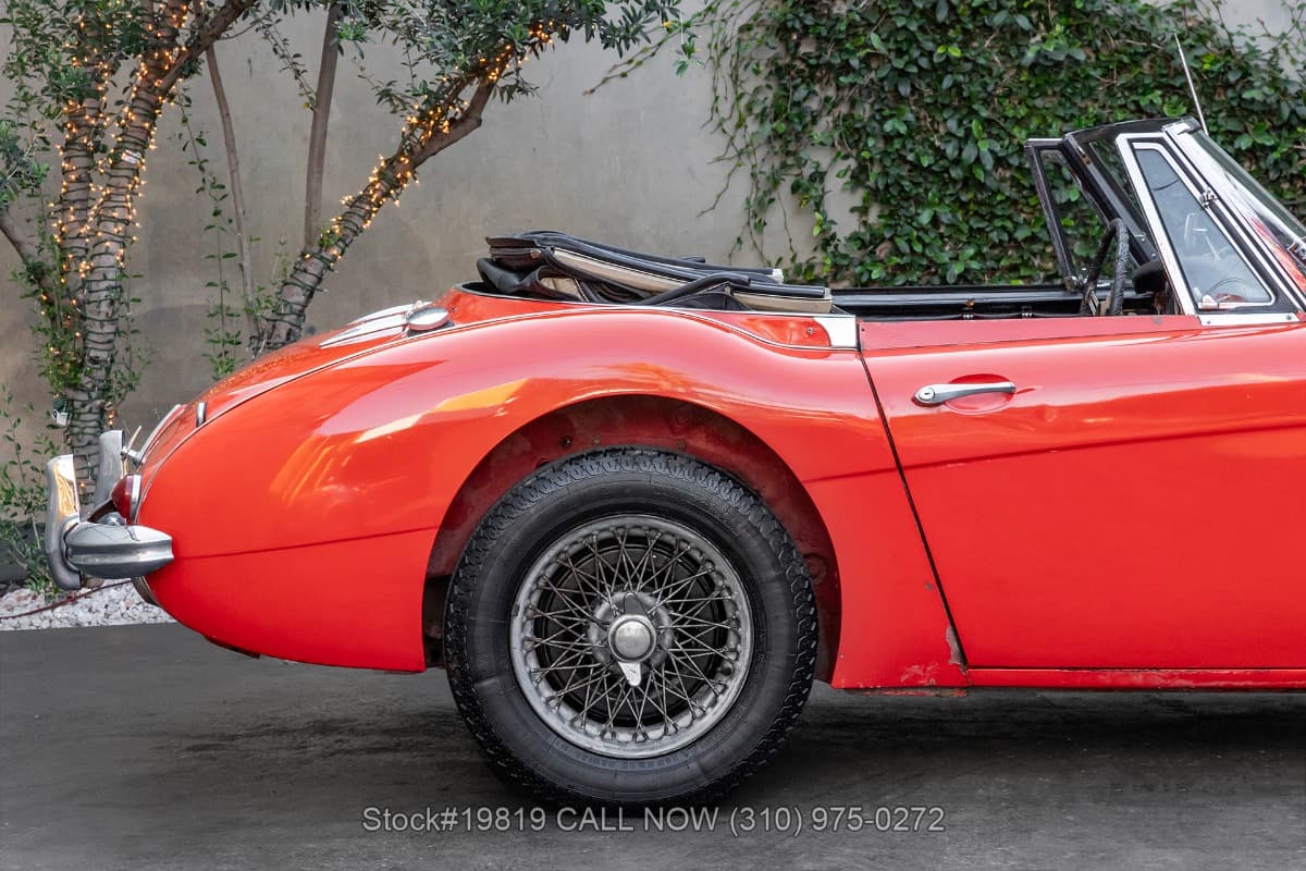 1965 Austin-Healey 3000 BJ8 Mk III  Convertible Sports Car thumbnail 14