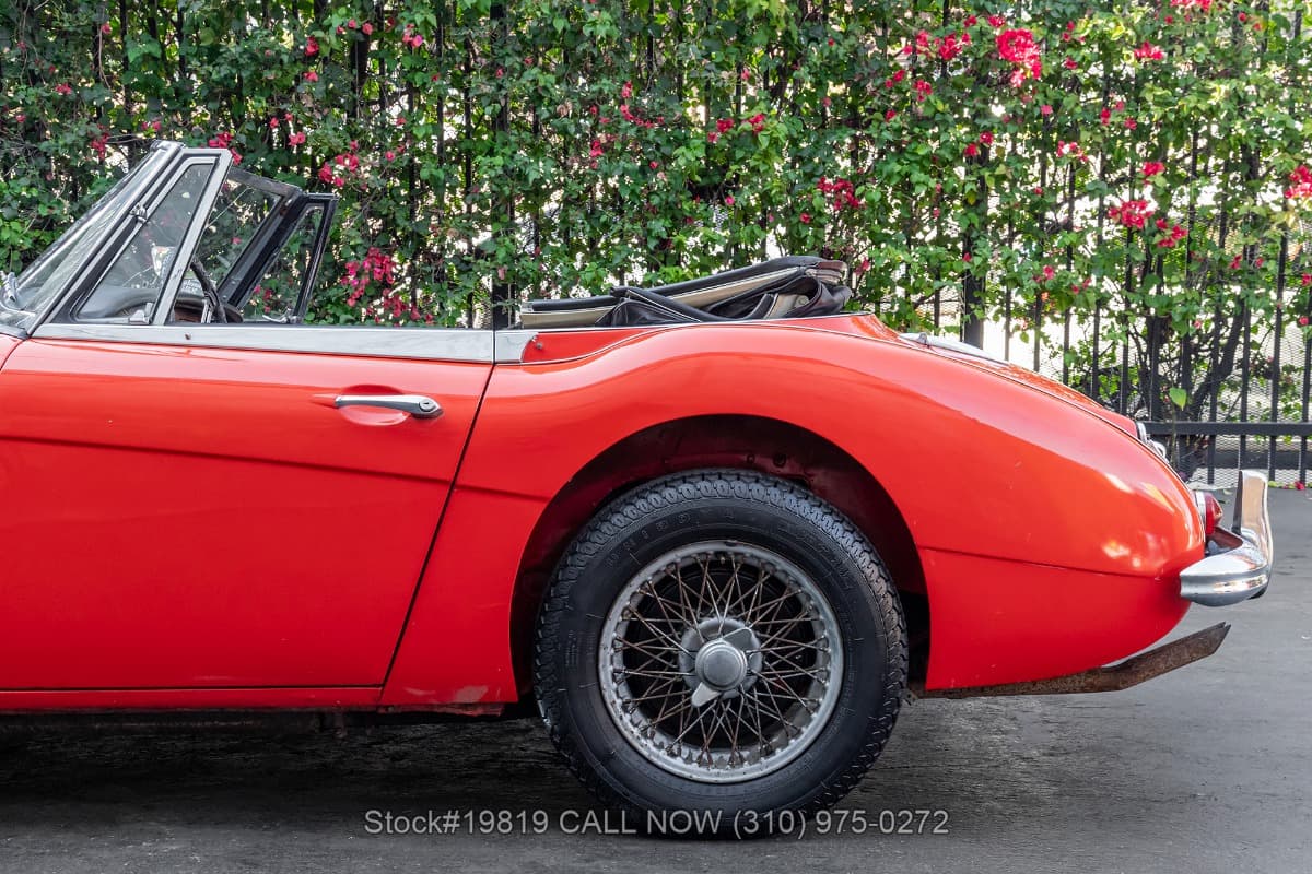1965 Austin-Healey 3000 BJ8 Mk III  Convertible Sports Car thumbnail 15