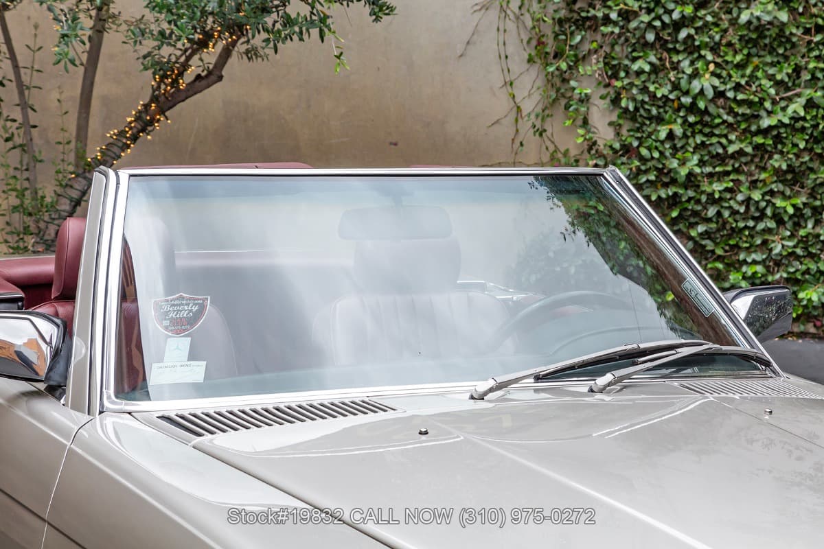 1986 Mercedes 560SL thumbnail 13