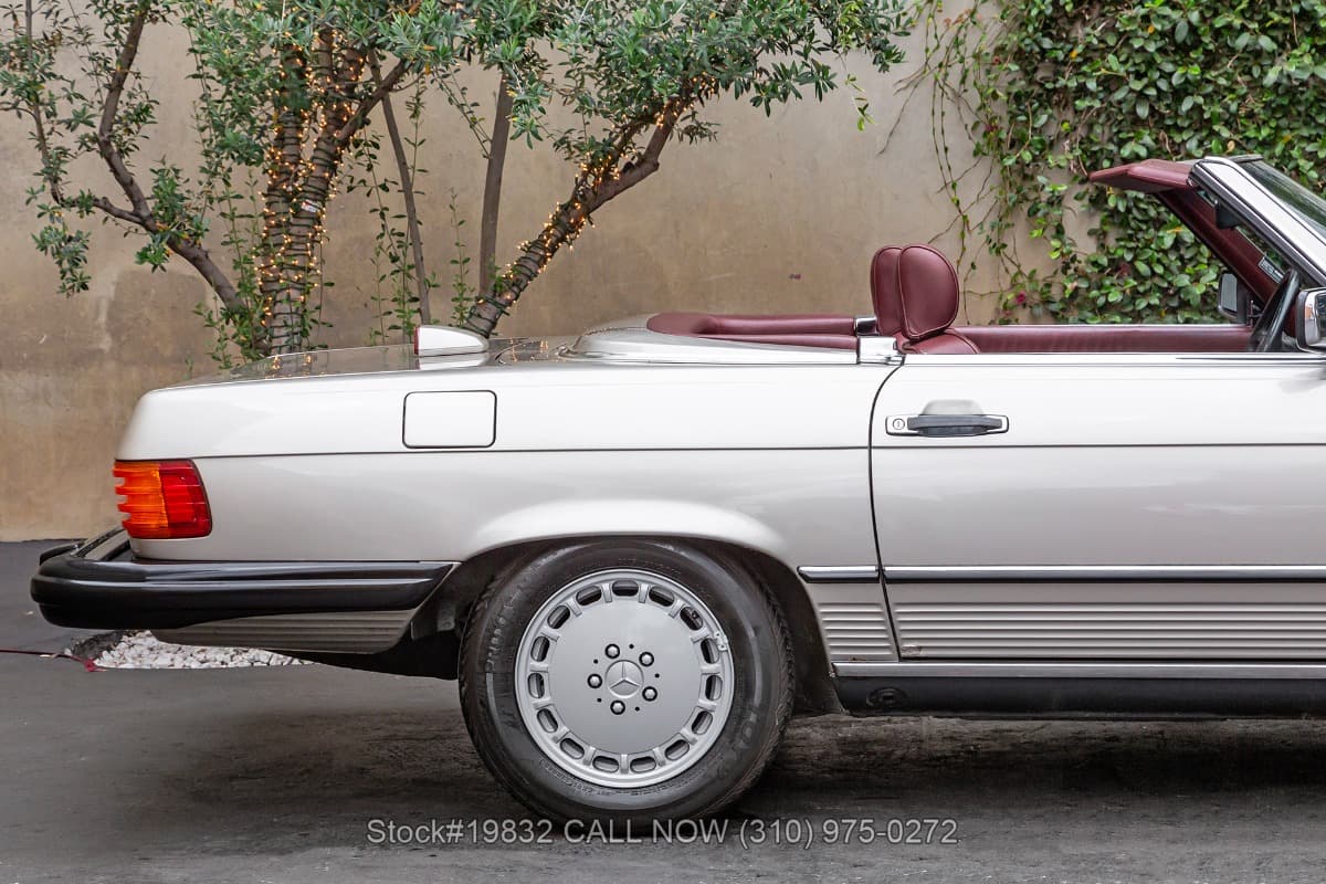 1986 Mercedes 560SL thumbnail 14