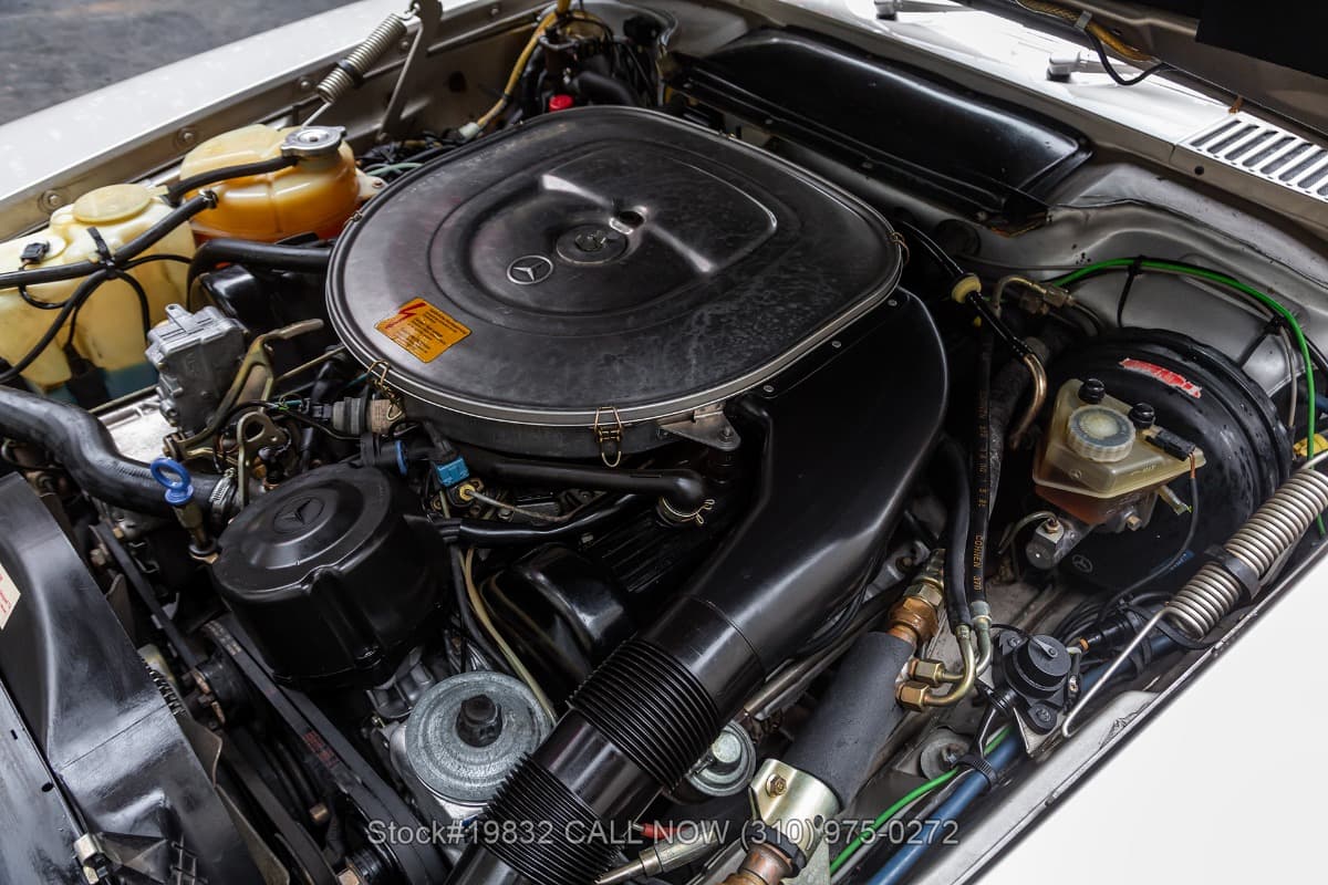 1986 Mercedes 560SL thumbnail 25
