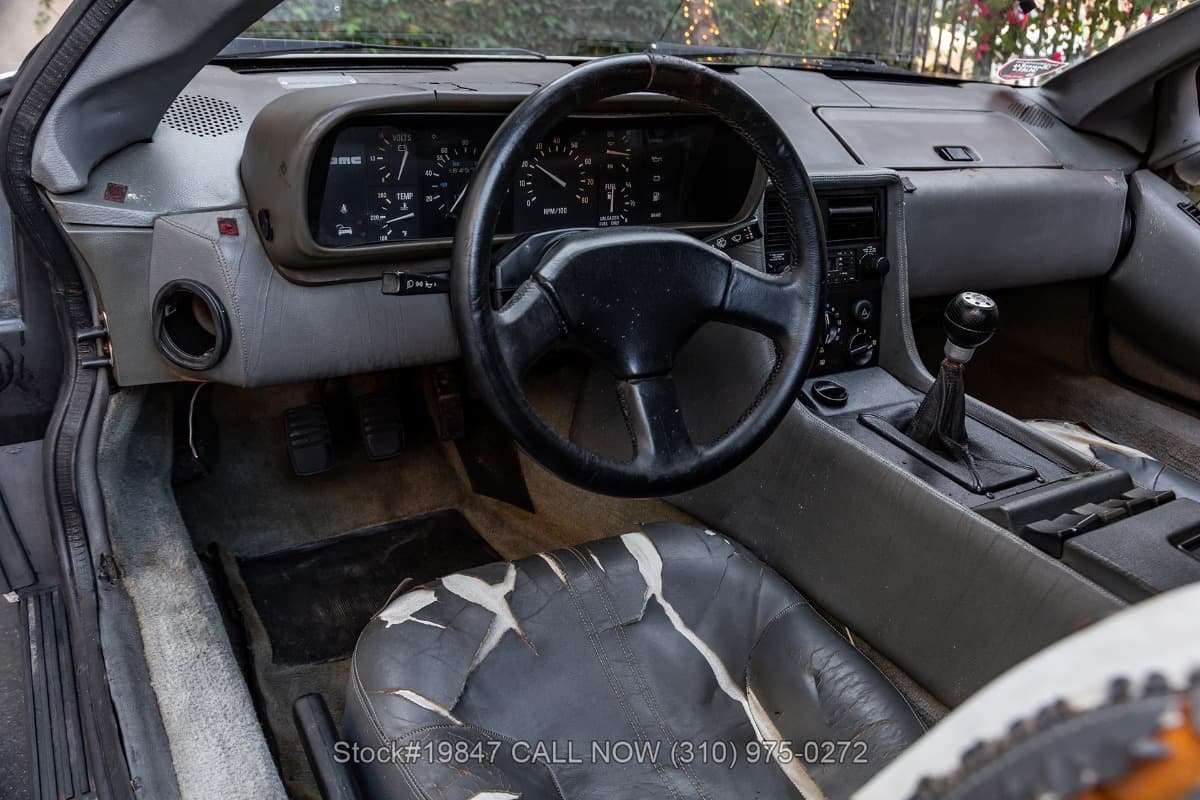 1982 DeLorean DMC-12 5-Speed thumbnail 13