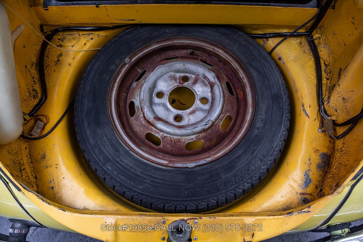 1975 Volkswagen Super Beetle Convertible thumbnail 22