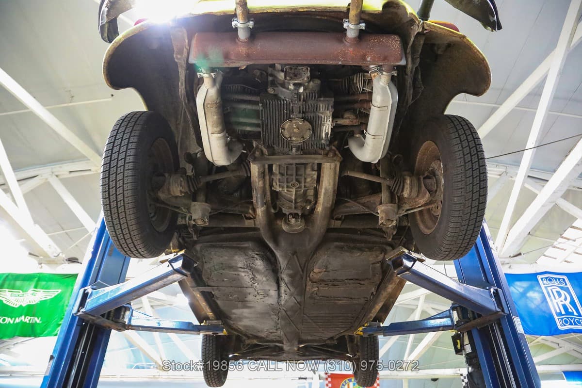 1975 Volkswagen Super Beetle Convertible thumbnail 27