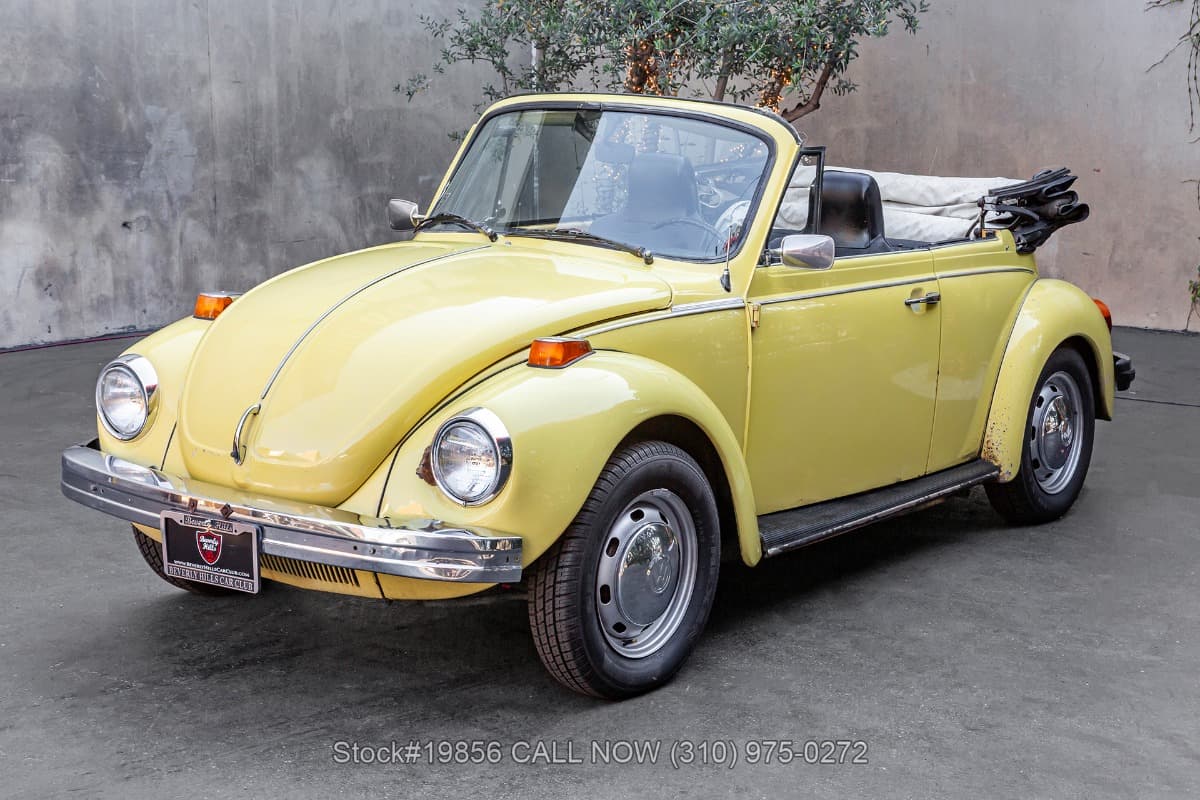 1975 Volkswagen Super Beetle Convertible thumbnail 6