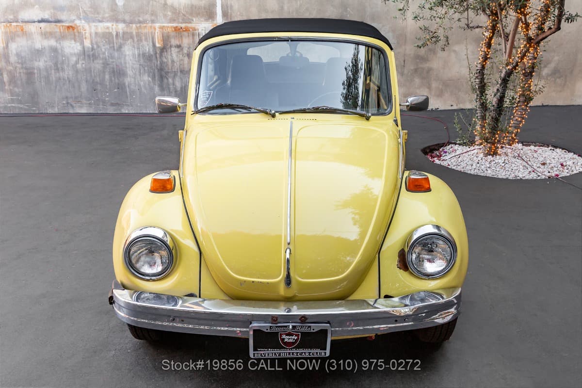 1975 Volkswagen Super Beetle Convertible thumbnail 7