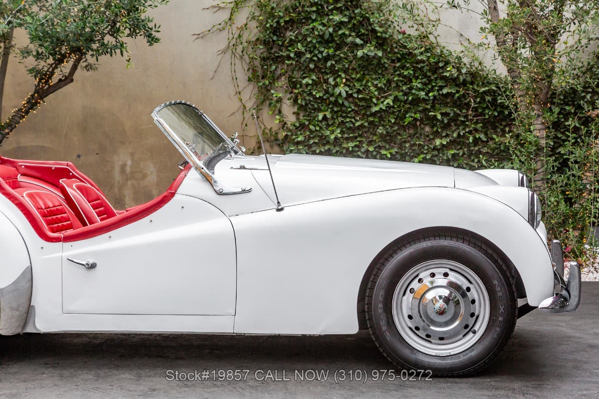 1959 Triumph TR3 thumbnail 9