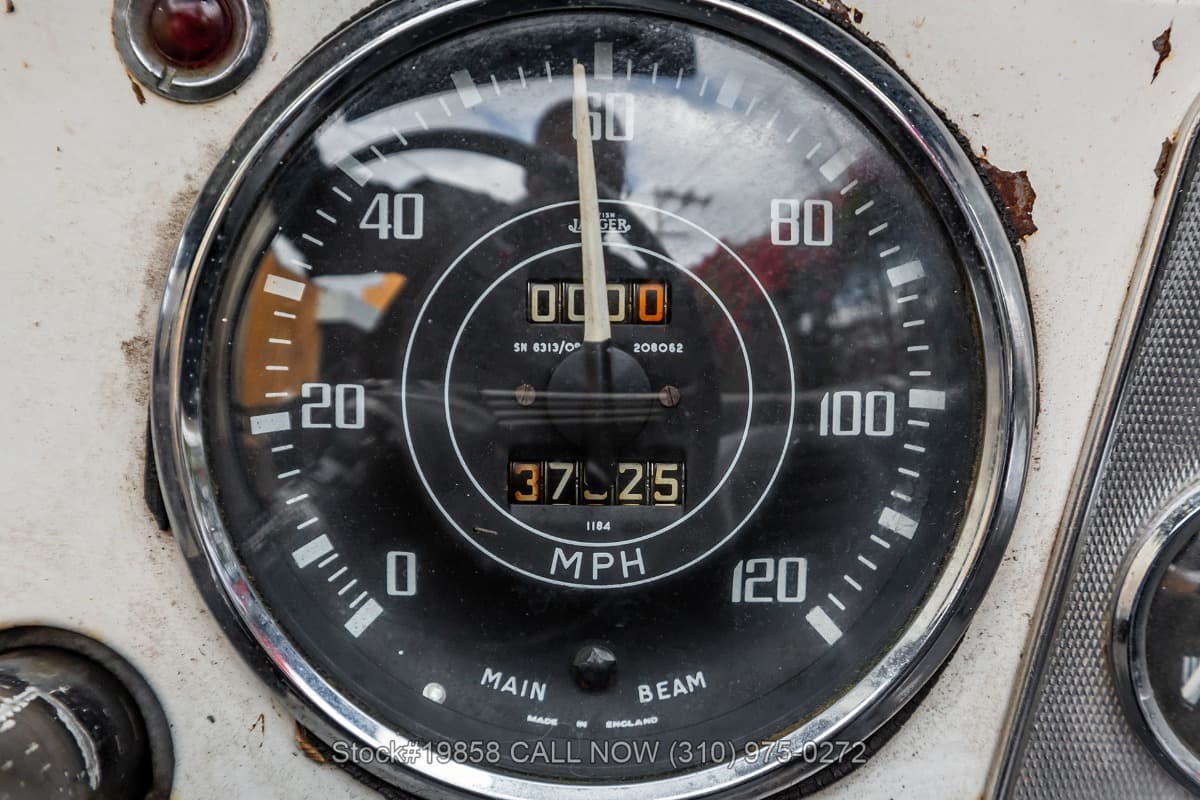 1962 Triumph TR4 thumbnail 15