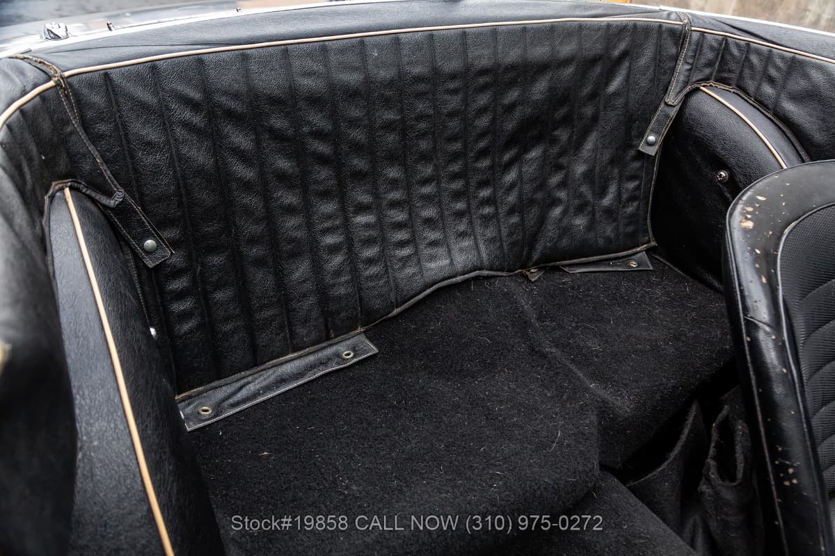 1962 Triumph TR4 thumbnail 16