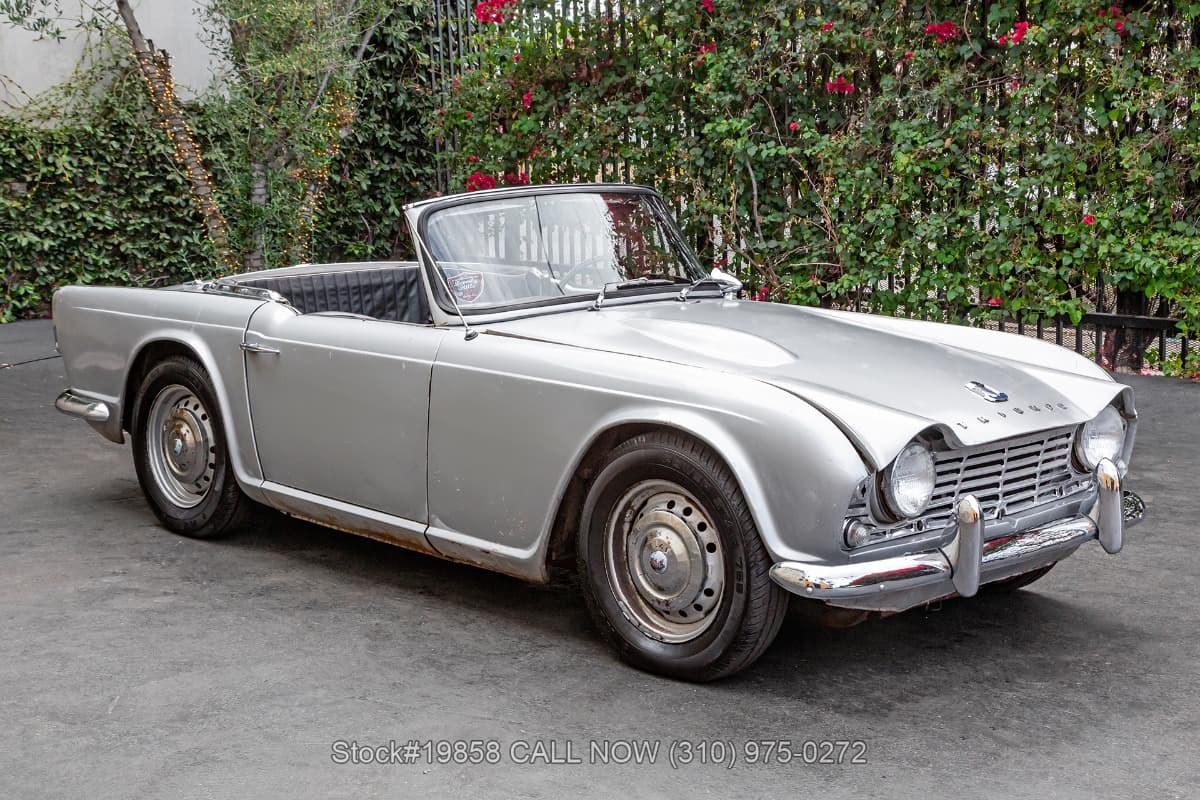 1962 Triumph TR4 thumbnail 3