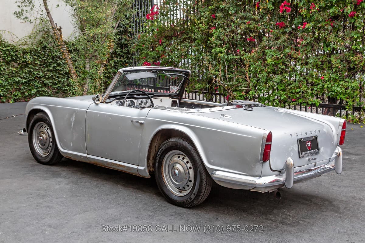 1962 Triumph TR4 thumbnail 6