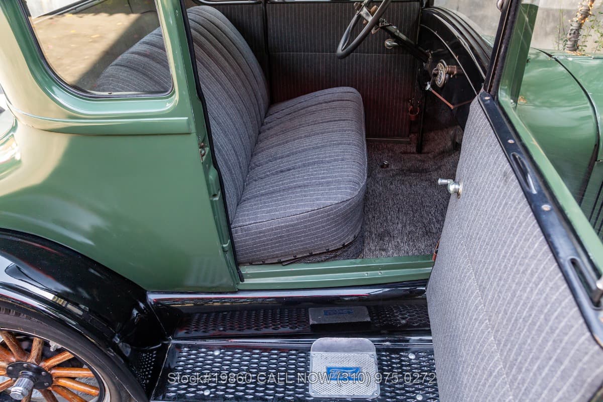 1927 Ford Model T Coupe thumbnail 17