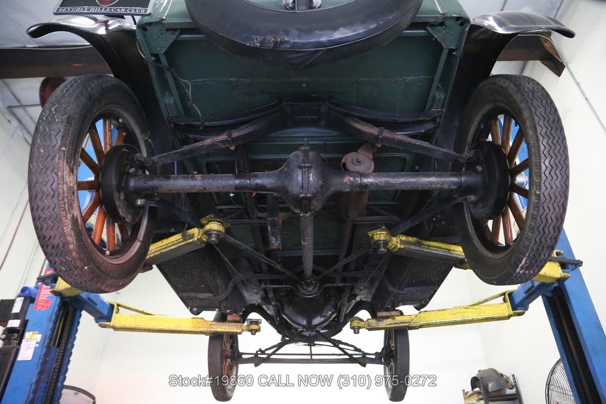 1927 Ford Model T Coupe thumbnail 26