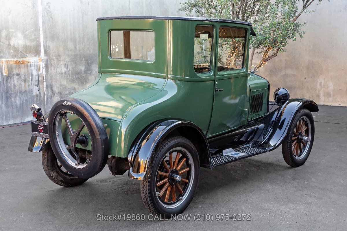 1927 Ford Model T Coupe thumbnail 5