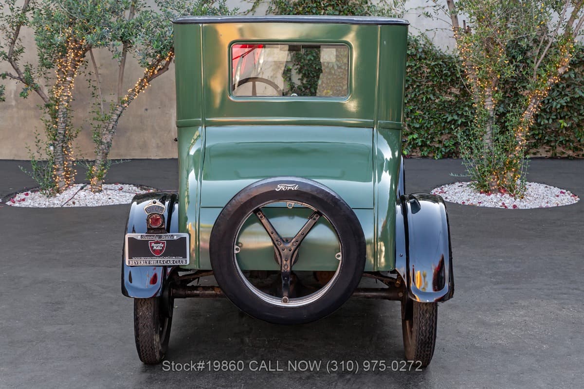 1927 Ford Model T Coupe thumbnail 6