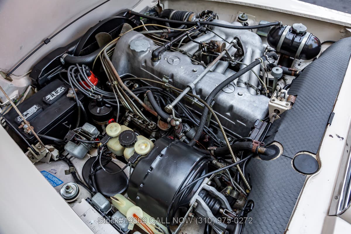 1968 Mercedes 250SL with 2 tops thumbnail 20