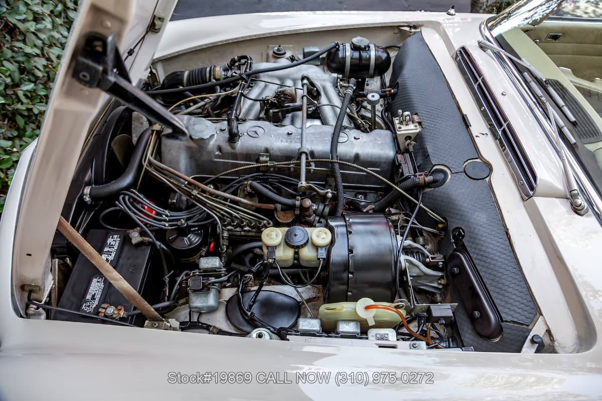 1968 Mercedes 250SL with 2 tops thumbnail 21