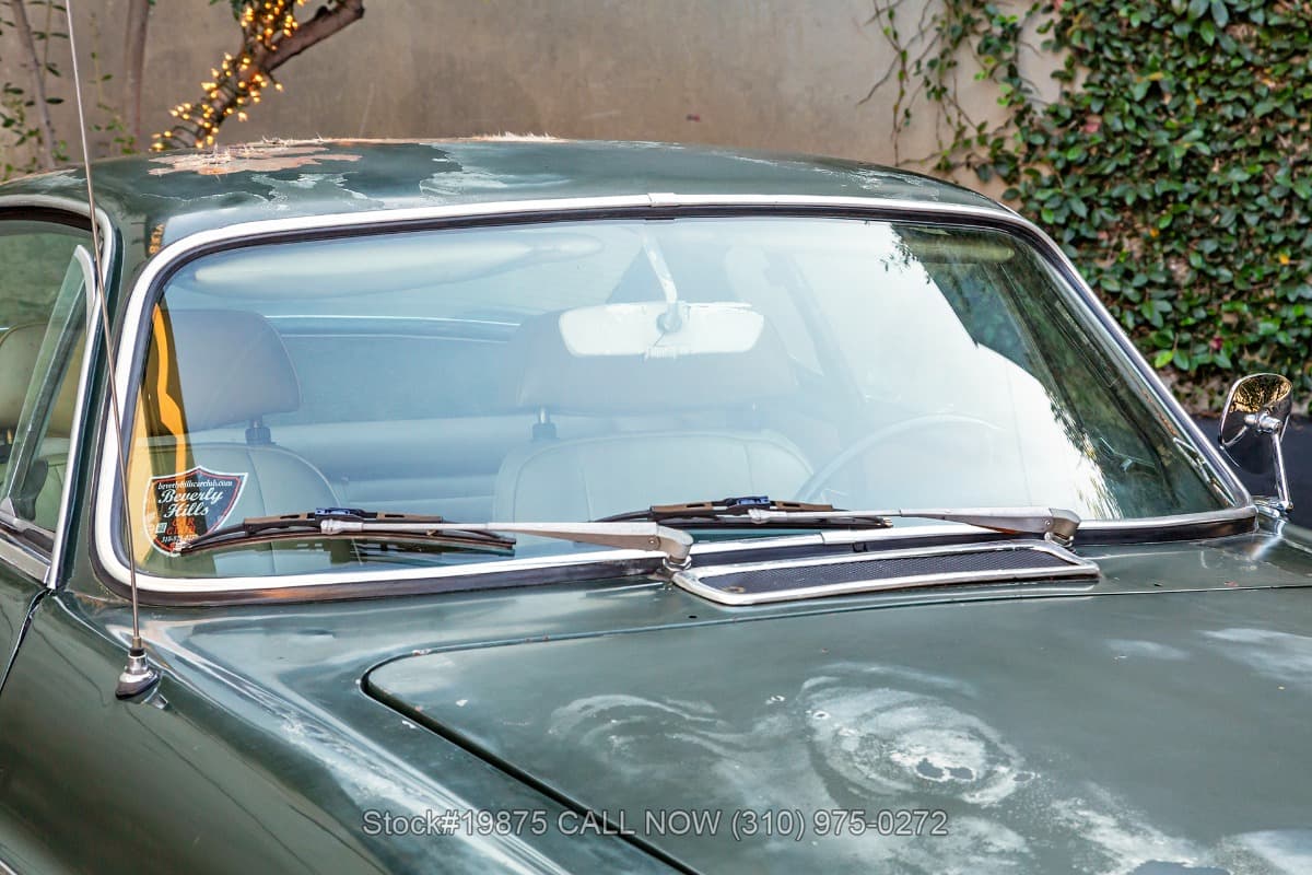1970 Volvo P1800 thumbnail 8