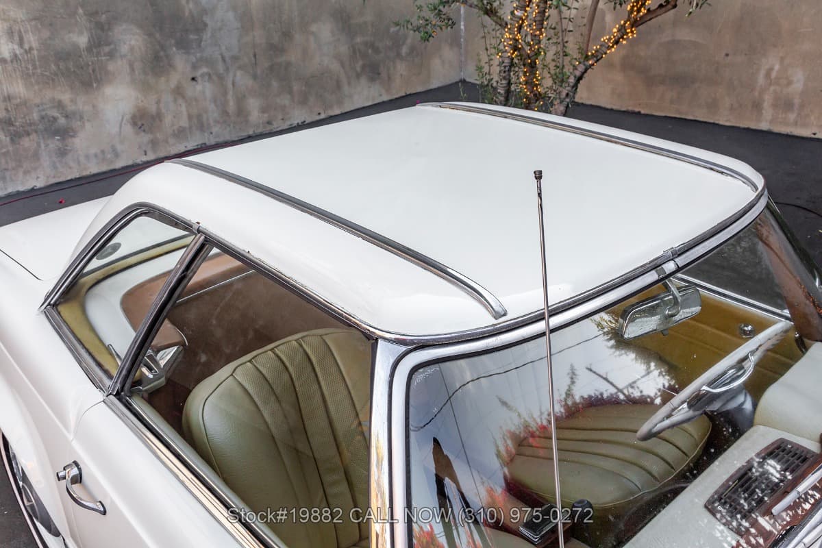 1966 Mercedes 230SL thumbnail 12