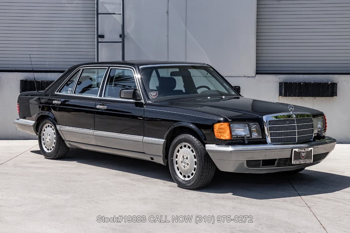 1988 Mercedes 560SEL β photo 1